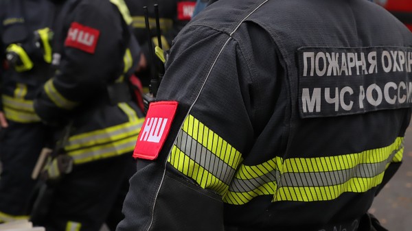 В Ижевске ликвидировали открытое горение в здании на площади 3500 &laquo;квадратов&raquo;