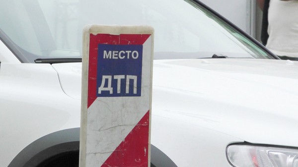 В результате ДТП в Южнопортовом районе перевернулась бетономешалка В результате ДТП в Южнопортовом районе перевернулась бетономешалка