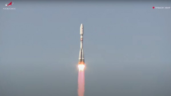 Ракета "Союз" с аппаратом "Метеор-М" и 18 спутниками стартовала с Восточного Ракета "Союз" с аппаратом "Метеор-М" и 18 спутниками стартовала с Восточного