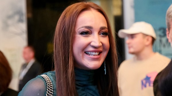 &laquo;Настал тот самый день!&raquo;: Бузовой сделали предложение руки и сердца