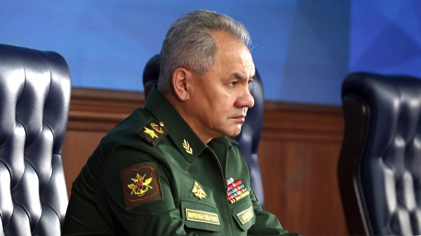 Шойгу: В РФ созданы два новых военных округа из-за угрозы со стороны НАТО Шойгу: В РФ созданы два новых военных округа из-за угрозы со стороны НАТО