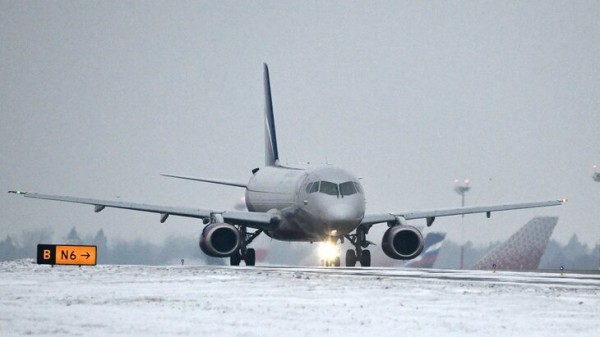 Boeing приземлился в Чите после срабатывания датчика исправности двигателя