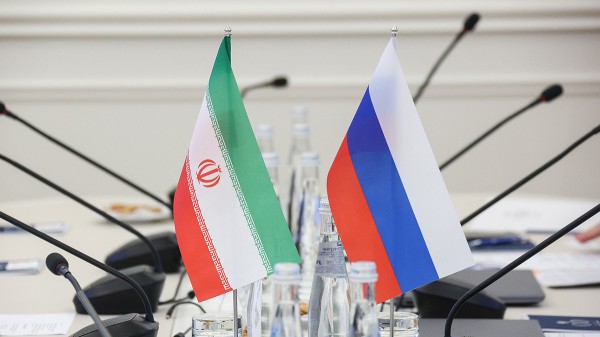 Шойгу заявил о готовности России расширять военное сотрудничество с Ираном Шойгу заявил о готовности России расширять военное сотрудничество с Ираном