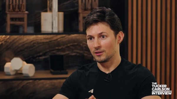 Дуров заявил, что Apple и Google оказывают большое давление на Telegram Дуров заявил, что Apple и Google оказывают большое давление на Telegram