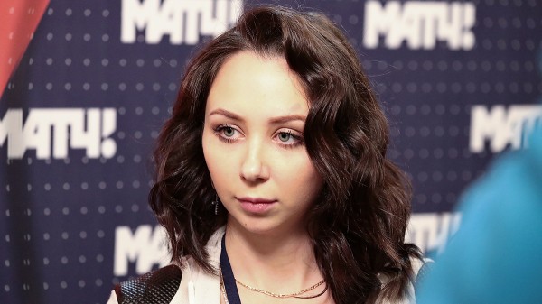Фигуристка Туктамышева &laquo;потеряла&raquo; штаны во время прыжка на шоу Тутберидзе