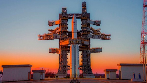 Первый запуск ракеты "Ангара-А5" с космодрома Восточный отменен Первый запуск ракеты "Ангара-А5" с космодрома Восточный отменен