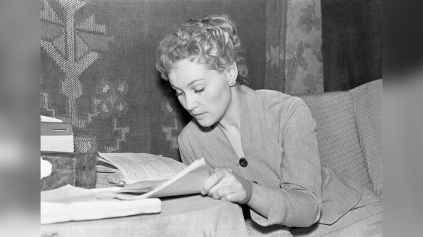 Умерла народная артистка России Татьяна Конюхова Умерла народная артистка России Татьяна Конюхова