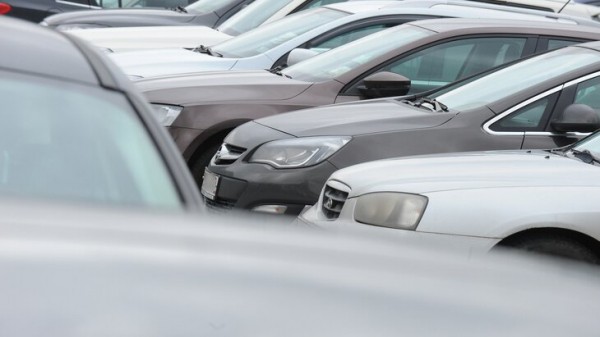 В Роскачестве дали советы при блокировке автомобиля другой машиной В Роскачестве дали советы при блокировке автомобиля другой машиной