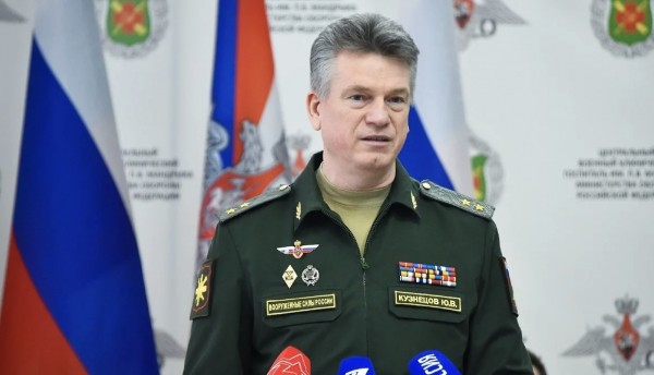 «Ъ»: Главного кадровика МО Кузнецова обвиняют во взятке на 30,5 миллиона рублей «Ъ»: Главного кадровика МО Кузнецова обвиняют во взятке на 30,5 миллиона рублей