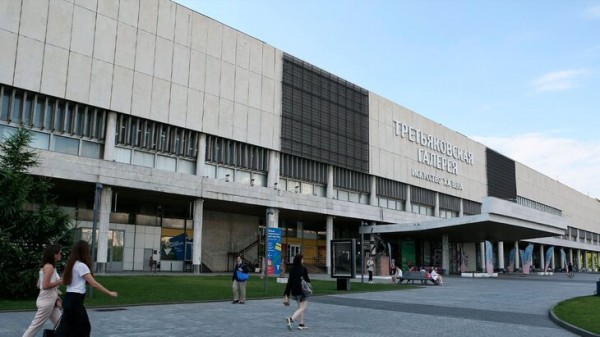 Более 200 произведений представили на выставке Васнецовых в Новой Третьяковке Более 200 произведений представили на выставке Васнецовых в Новой Третьяковке
