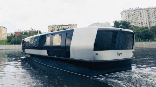 Два новых электросудна прибудут в Москву из Санкт-Петербурга 20 мая