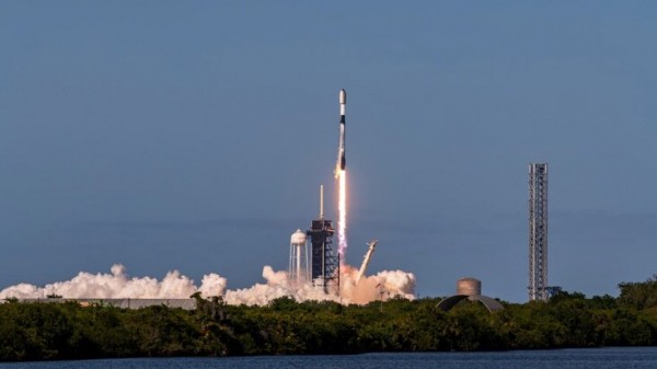 США запустили на орбиту разведывательный спутник NROL-186 США запустили на орбиту разведывательный спутник NROL-186