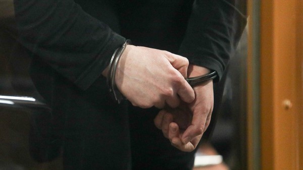Суд арестовал мужчину, обвиняемого в убийстве сожительницы Суд арестовал мужчину, обвиняемого в убийстве сожительницы