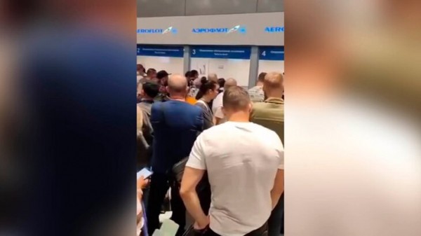 "Аэрофлот" отменил 7 рейсов для стабилизации расписания после непогоды в Москве "Аэрофлот" отменил 7 рейсов для стабилизации расписания после непогоды в Москве