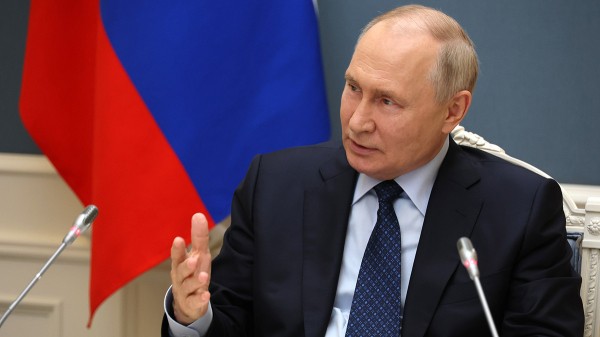 Путин заявил, что обсудил с Орбаном ситуацию на Украине Путин заявил, что обсудил с Орбаном ситуацию на Украине