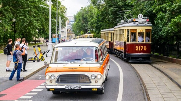 Парад трамваев и ретроавтомобилей пройдет в столице Парад трамваев и ретроавтомобилей пройдет в столице