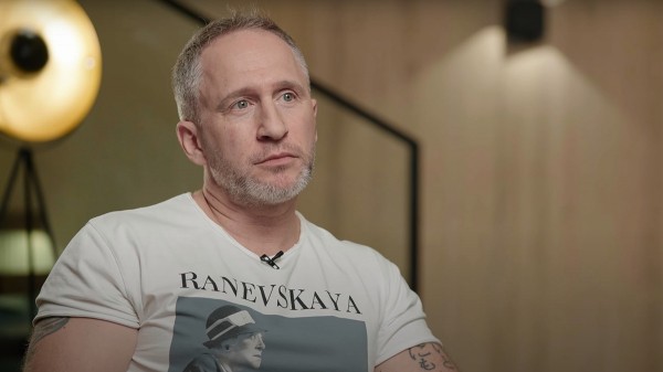 «Занялся черт-те чем»: Кучера выразил готовность пожать руку Дудю* при встрече «Занялся черт-те чем»: Кучера выразил готовность пожать руку Дудю* при встрече