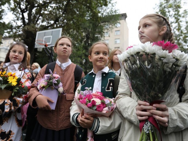 В Москве рассказали, как пройдет школьная линейка 2 сентября
