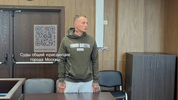 Адвокат Эдварда Била Шаро: врачи примут решение об ампутации ноги блогеру в течение суток Адвокат Эдварда Била Шаро: врачи примут решение об ампутации ноги блогеру в течение суток