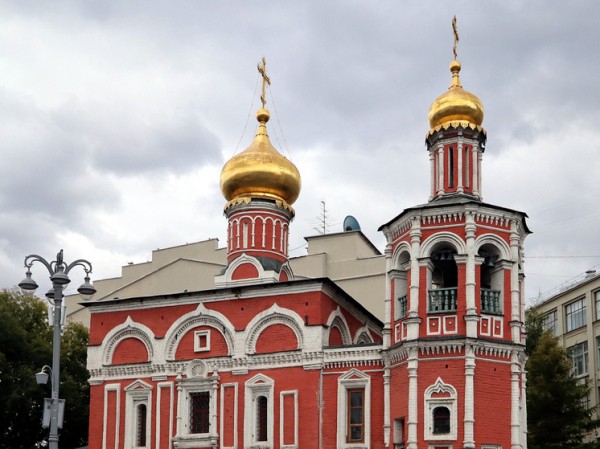 В центре Москвы нашли десятки килограммов человеческих костей В центре Москвы нашли десятки килограммов человеческих костей