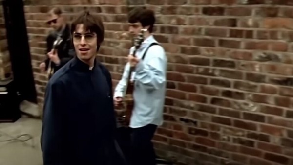 Британская рок-группа Oasis объявила о воссоединении спустя 15 лет Британская рок-группа Oasis объявила о воссоединении спустя 15 лет