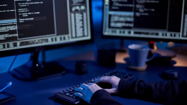 Эксперт Калемберг: число атак с целью кражи профилей WhatsApp выросло перед 1 сентября Эксперт Калемберг: число атак с целью кражи профилей WhatsApp выросло перед 1 сентября