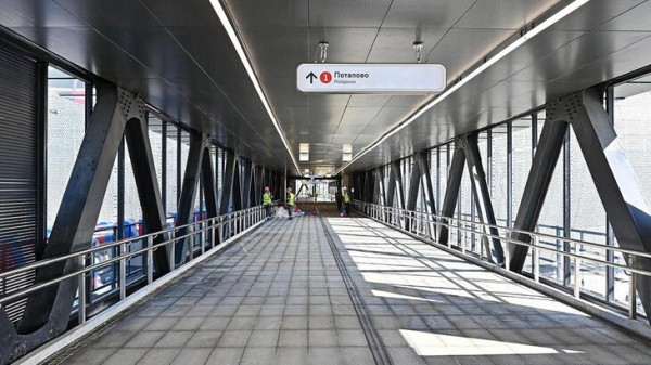 Пешеходная галерея свяжет станцию метро "Потапово" с остановкой наземного транспорта