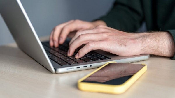 РКН: сбой в работе Telegram и других сервисов связан с DDoS-атакой