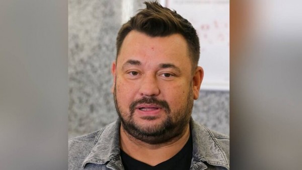 Суд взыскал с солиста "Руки вверх!" Жукова задолженность по ЖКХ Суд взыскал с солиста "Руки вверх!" Жукова задолженность по ЖКХ