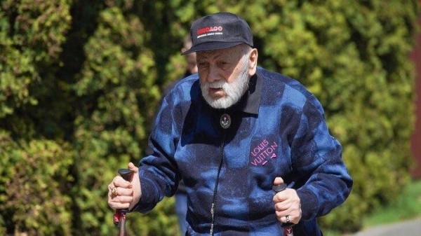 Представитель Филиппа Киркорова подтвердила госпитализацию отца артиста Представитель Филиппа Киркорова подтвердила госпитализацию отца артиста