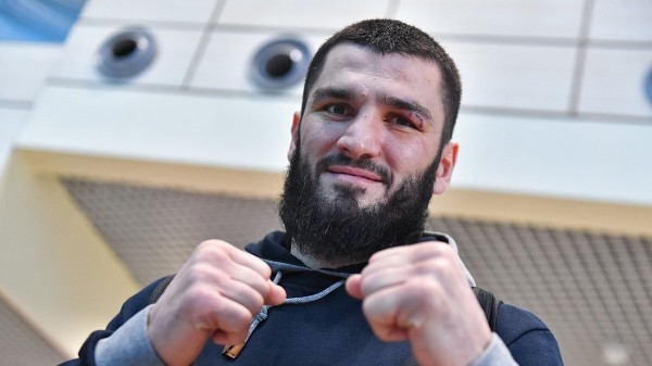 Кадырова и Делимханова не пустили на ринг после боя Бетербиева в Эр-Рияде Кадырова и Делимханова не пустили на ринг после боя Бетербиева в Эр-Рияде