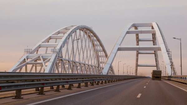 Грузина и украинца объявили в розыск за подрыв Крымского моста в 2022 году Грузина и украинца объявили в розыск за подрыв Крымского моста в 2022 году