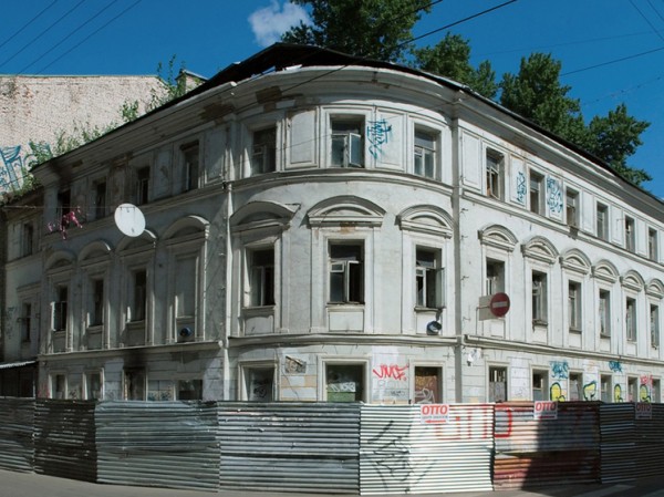 Архитектурной школе Матвея Казакова подарят вторую жизнь Архитектурной школе Матвея Казакова подарят вторую жизнь