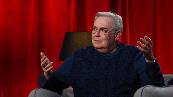 Актер Юрий Стоянов осуждает запуск фейерверков из-за схожести со звуками взрывов