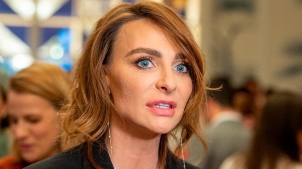 Актриса Екатерина Варнава заявила, что сбросила вес из-за стресса и ковида