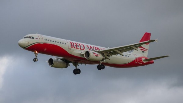 Авиакомпания Red Wings получила новый самолет Superjet-100 Авиакомпания Red Wings получила новый самолет Superjet-100