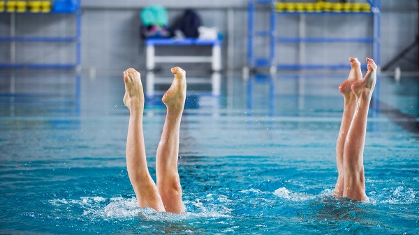 World Aquatics сняла запрет на участие российских пловцов в эстафетах