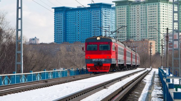 Два поезда задерживаются на МЖД из-за непогоды Два поезда задерживаются на МЖД из-за непогоды