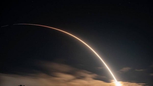 Ракета компании SpaceX вывела на орбиту новую группу интернет-спутников Starlink