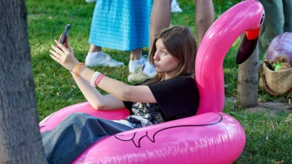 The Guardian: TikTok запретит подросткам использовать "бьюти-фильтры" The Guardian: TikTok запретит подросткам использовать "бьюти-фильтры"