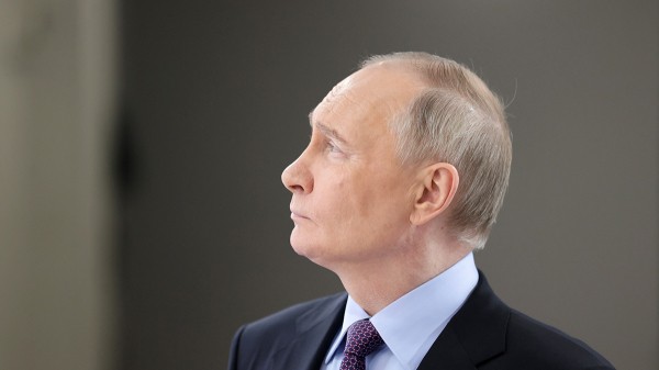 Стало известно, когда Кремль откроет сбор вопросов к прямой линии с Путиным Стало известно, когда Кремль откроет сбор вопросов к прямой линии с Путиным