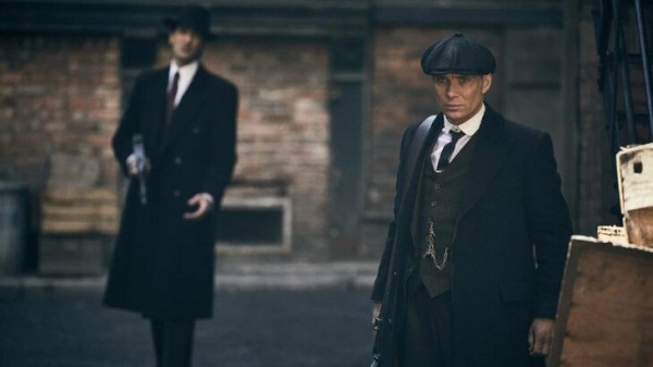 Сериал "Острые козырьки" получит продолжение Сериал "Острые козырьки" получит продолжение