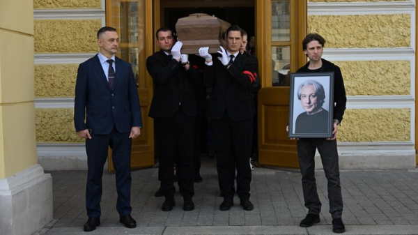 Прощание с Алексеем Веселкиным завершилось в Москве Прощание с Алексеем Веселкиным завершилось в Москве