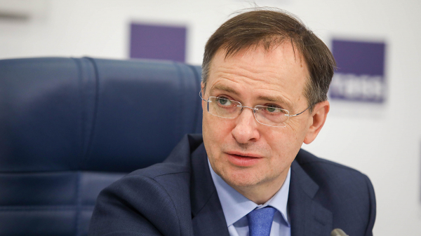 Мединский: Делегация РФ будет ждать украинскую делегацию 16 мая с 10 утра Мединский: Делегация РФ будет ждать украинскую делегацию 16 мая с 10 утра