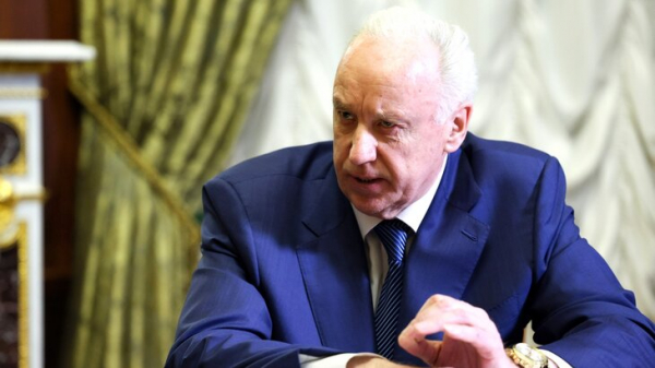 Бастрыкин поддержал идею обязательного просмотра советских фильмов в школах Бастрыкин поддержал идею обязательного просмотра советских фильмов в школах