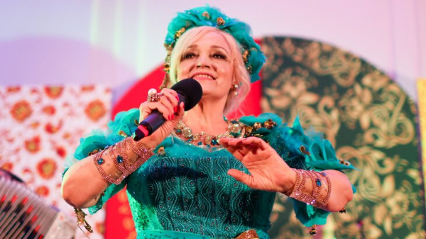 Народная артистка Надежда Кадышева обошла Shaman и Басту по упоминаниям в СМИ Народная артистка Надежда Кадышева обошла Shaman и Басту по упоминаниям в СМИ