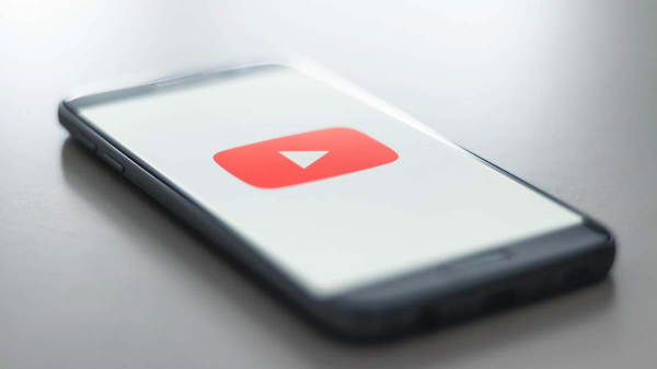 Роскомнадзор прокомментировал возобновление работы Instagram* и YouTube Роскомнадзор прокомментировал возобновление работы Instagram* и YouTube