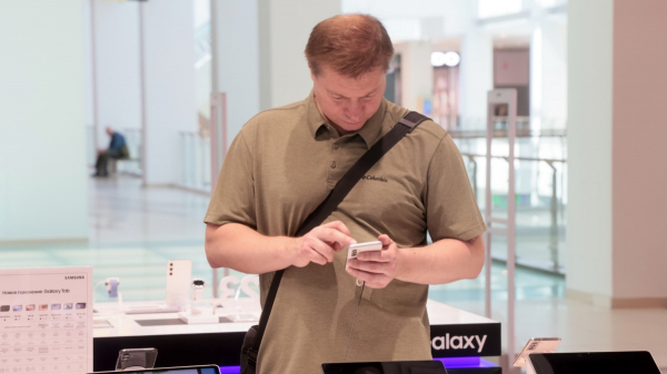 Аналитики рассказали, как изменились цены на смартфоны и ноутбуки Аналитики рассказали, как изменились цены на смартфоны и ноутбуки