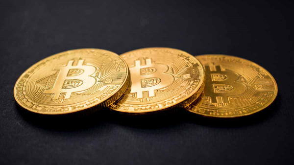 Курс биткоина превысил 119 тысяч долларов и установил новый исторический рекорд